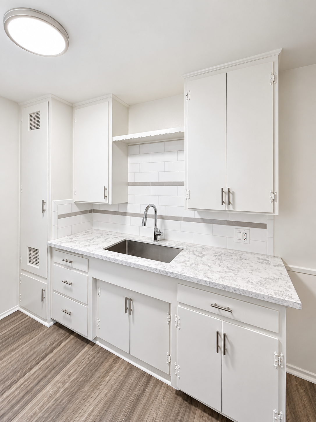 1 bedroom apartment, pet friendly in 1117 Laurel Ave, Unit 6 West Hollywood, CA 90046 — photo 6
