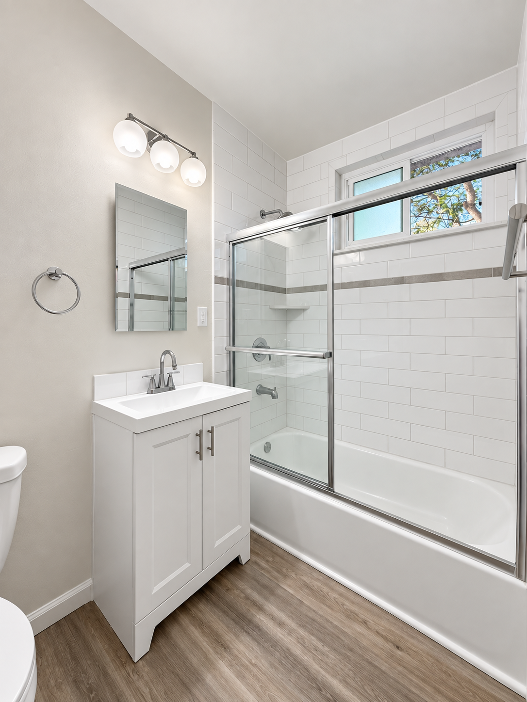 1 bedroom apartment, pet friendly in 1117 Laurel Ave, Unit 6 West Hollywood, CA 90046 — photo 7