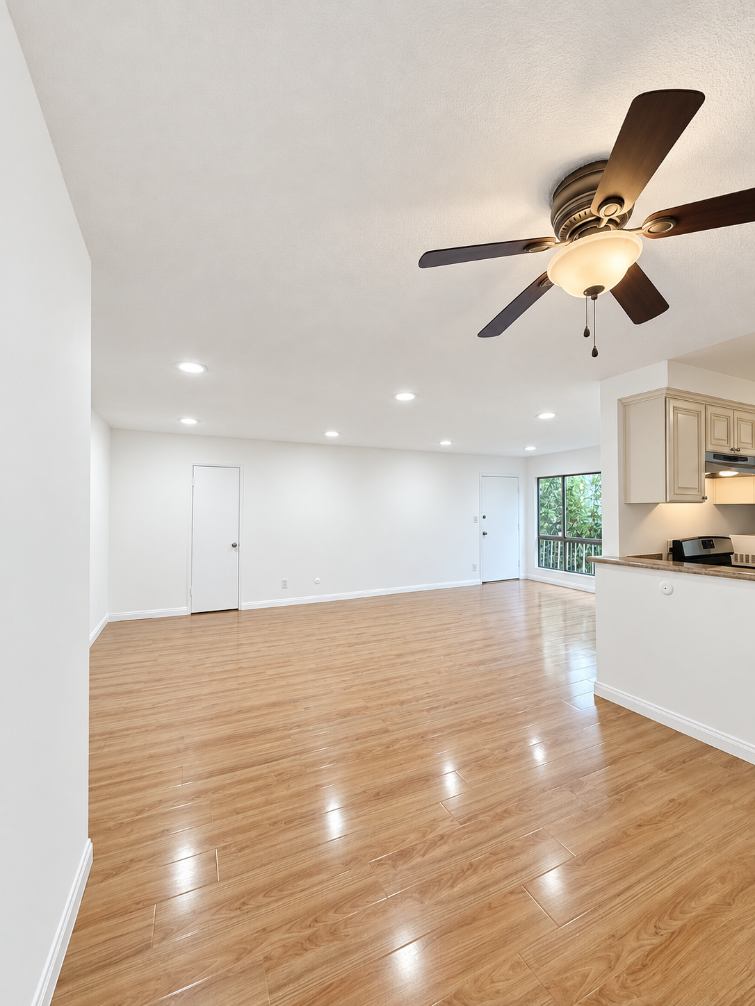 3 bedroom apartment, pet friendly in 1044 N Curson Ave, Unit 1 West Hollywood, CA 90046 — photo 12