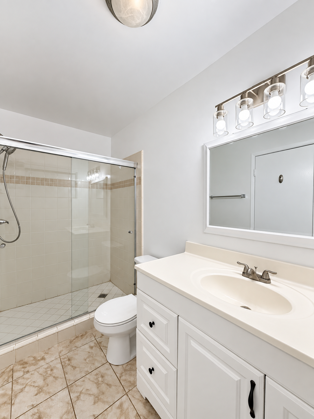 3 bedroom apartment, pet friendly in 1044 N Curson Ave, Unit 1 West Hollywood, CA 90046 — photo 8