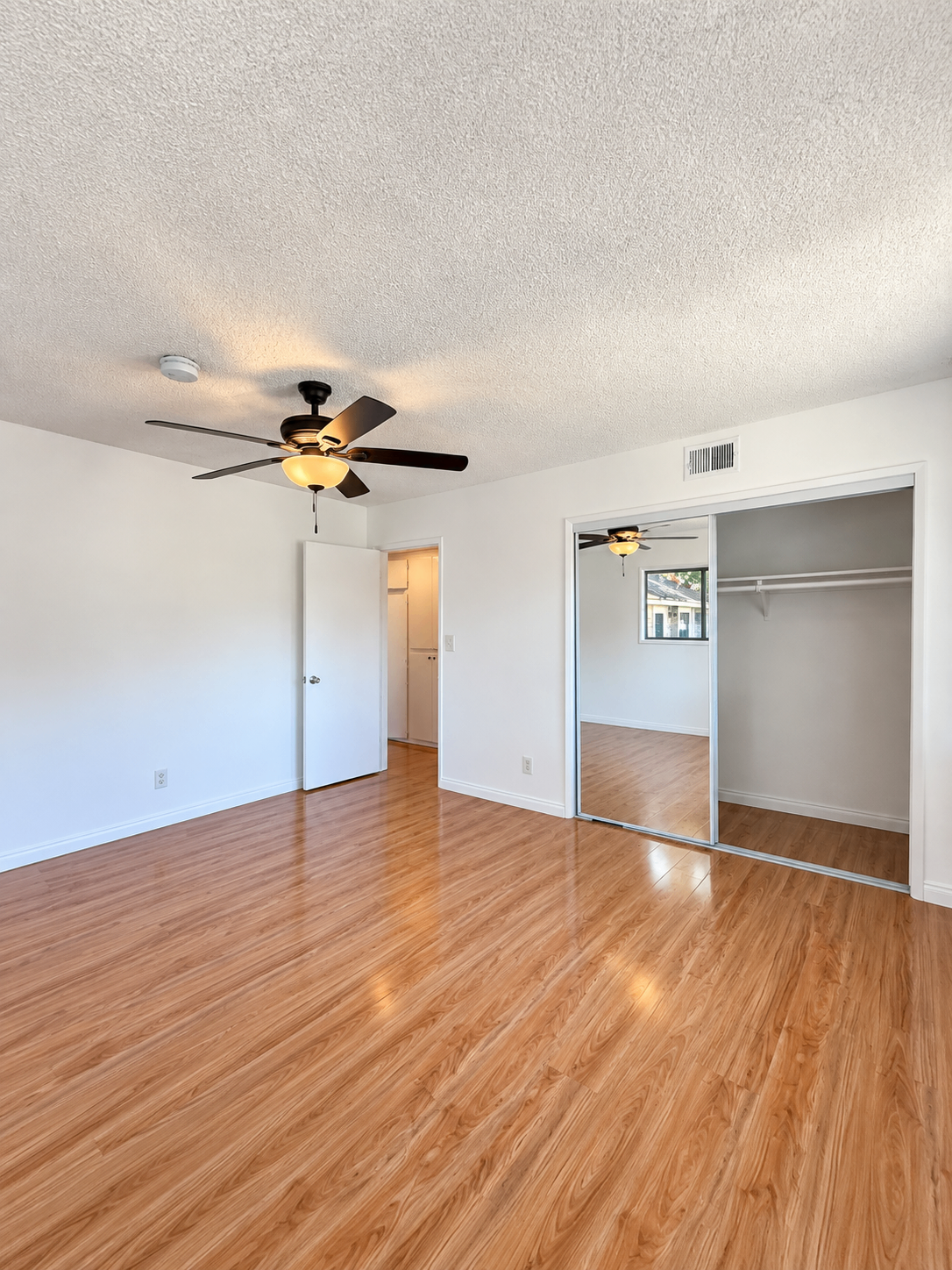 3 bedroom apartment, pet friendly in 1044 N Curson Ave, Unit 1 West Hollywood, CA 90046 — photo 15