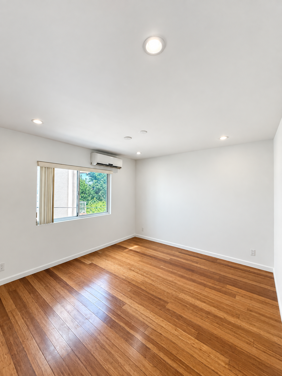 1 bedroom apartment, pet friendly in 1349 N Martel Ave, Unit 5 Los Angeles, CA 90046 — photo 14