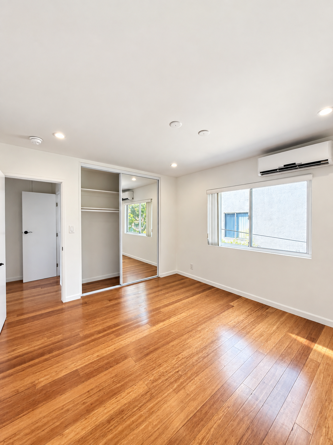 1 bedroom apartment, pet friendly in 1349 N Martel Ave, Unit 5 Los Angeles, CA 90046 — photo 4