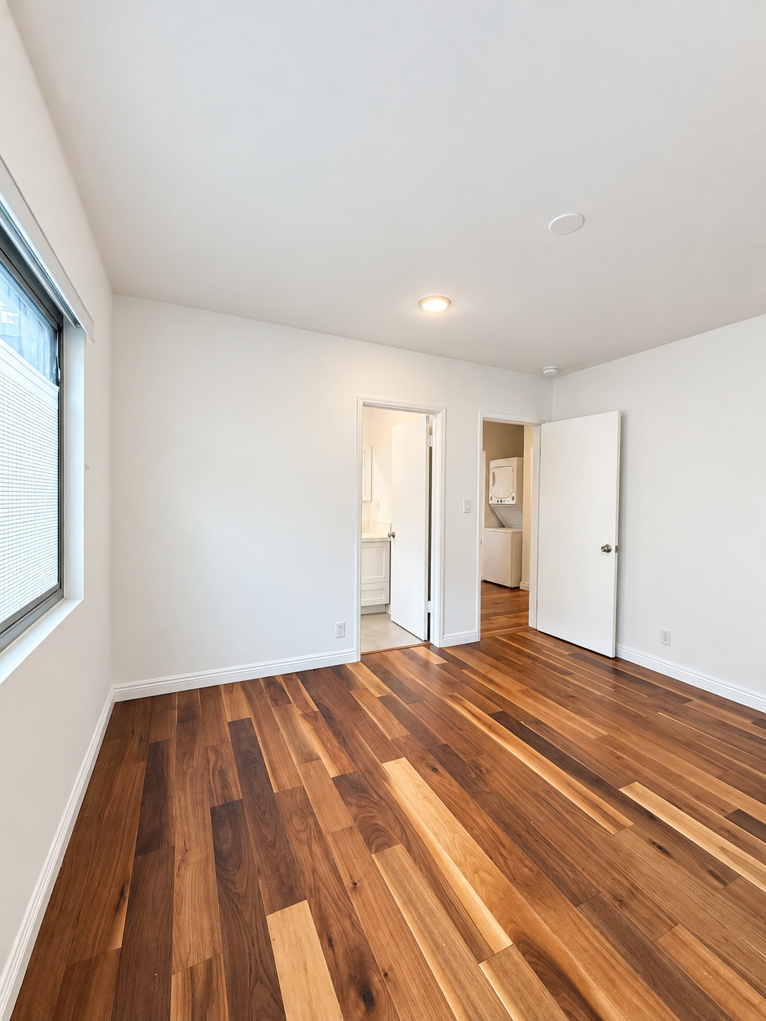 2 bedroom apartment with balcony, pet friendly in 1343 N Martel Ave, Unit 4 Los Angeles, CA 90046 — photo 15