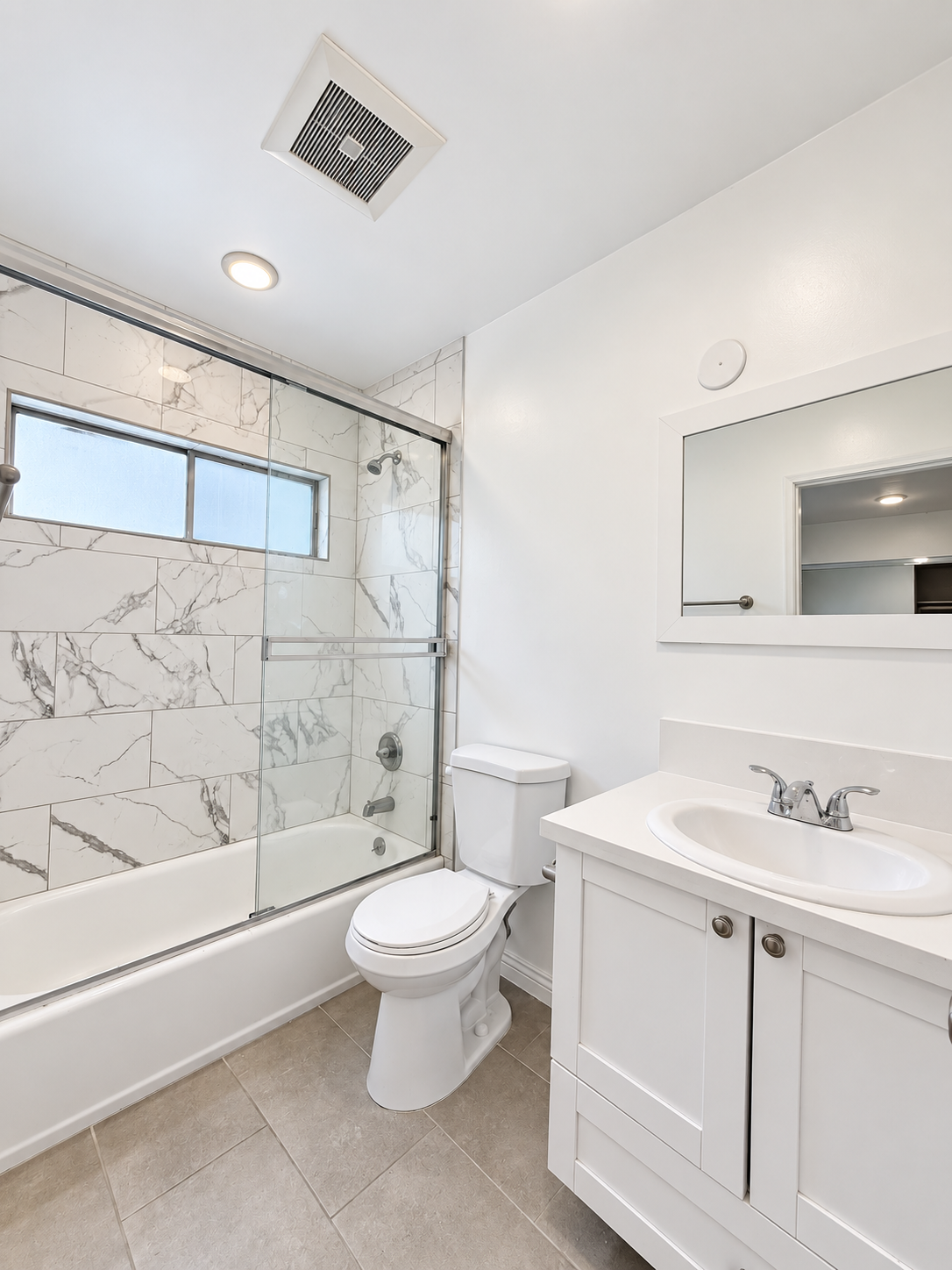 2 bedroom apartment with balcony, pet friendly in 1343 N Martel Ave, Unit 4 Los Angeles, CA 90046 — photo 10