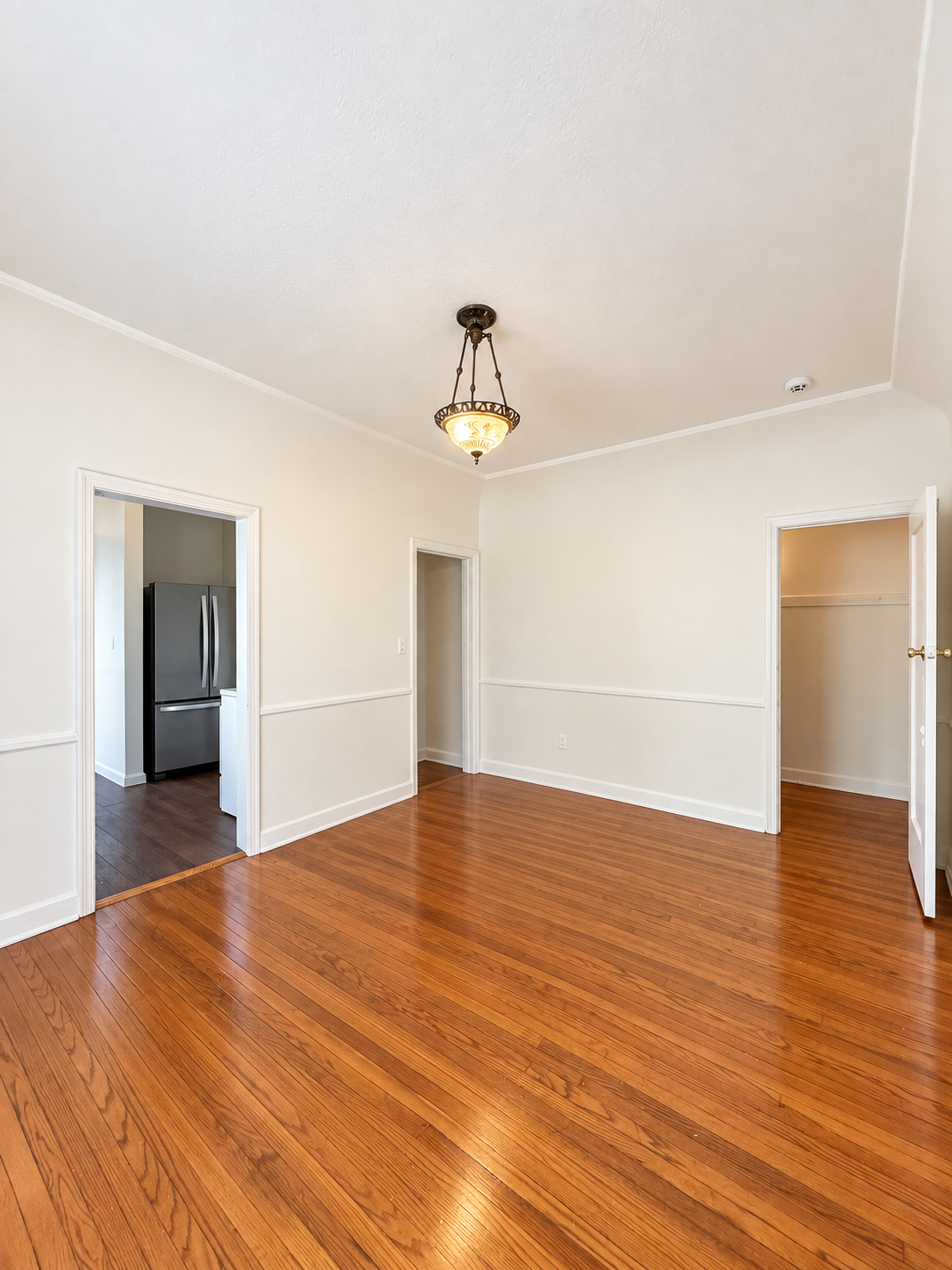2 bedroom apartment, pet friendly in 456 N Orange Grove Ave, Los Angeles, CA 90036 — photo 14