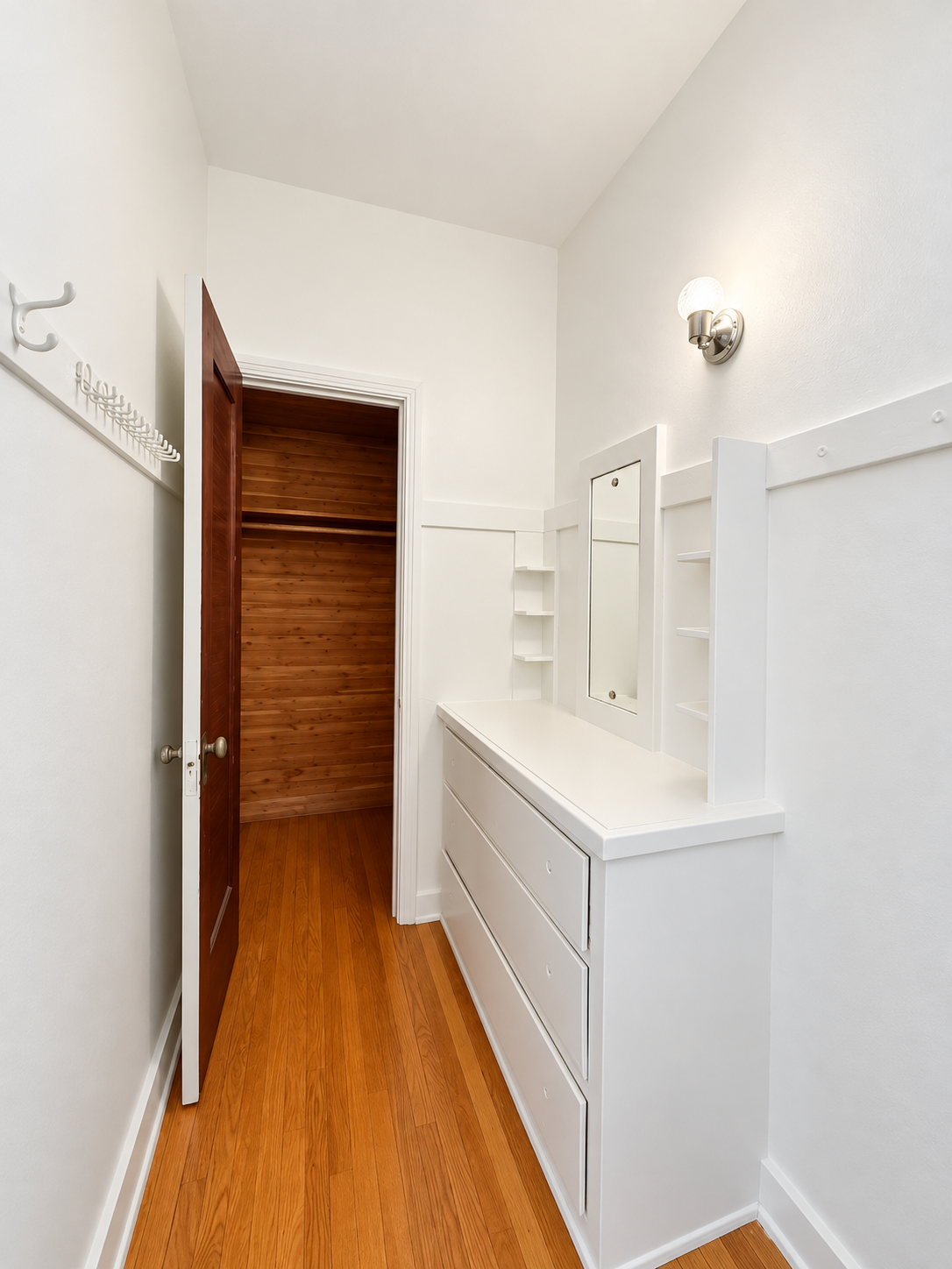 2 bedroom apartment, pet friendly in 456 N Orange Grove Ave, Los Angeles, CA 90036 — photo 15