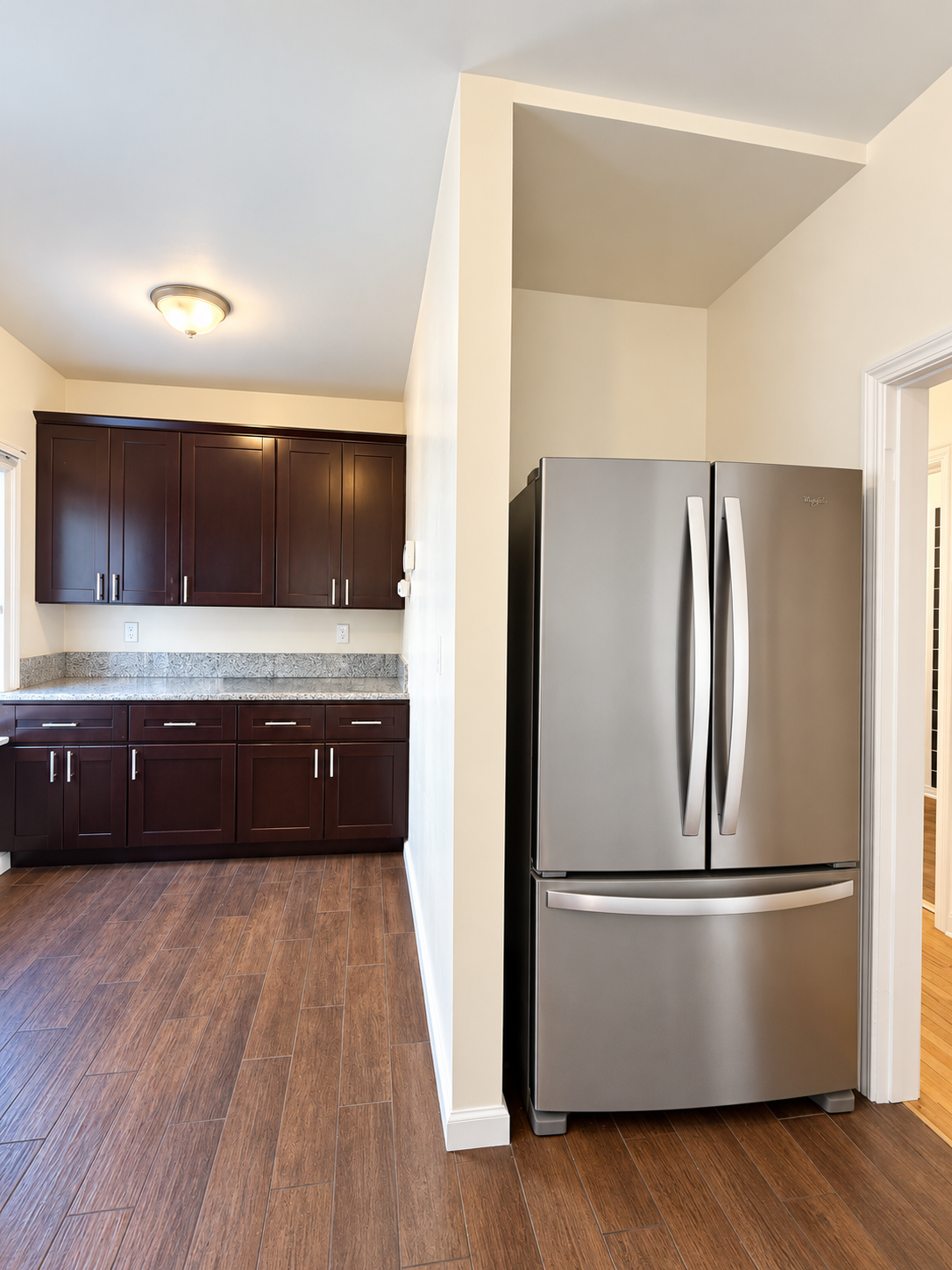 2 bedroom apartment, pet friendly in 456 N Orange Grove Ave, Los Angeles, CA 90036 — photo 5