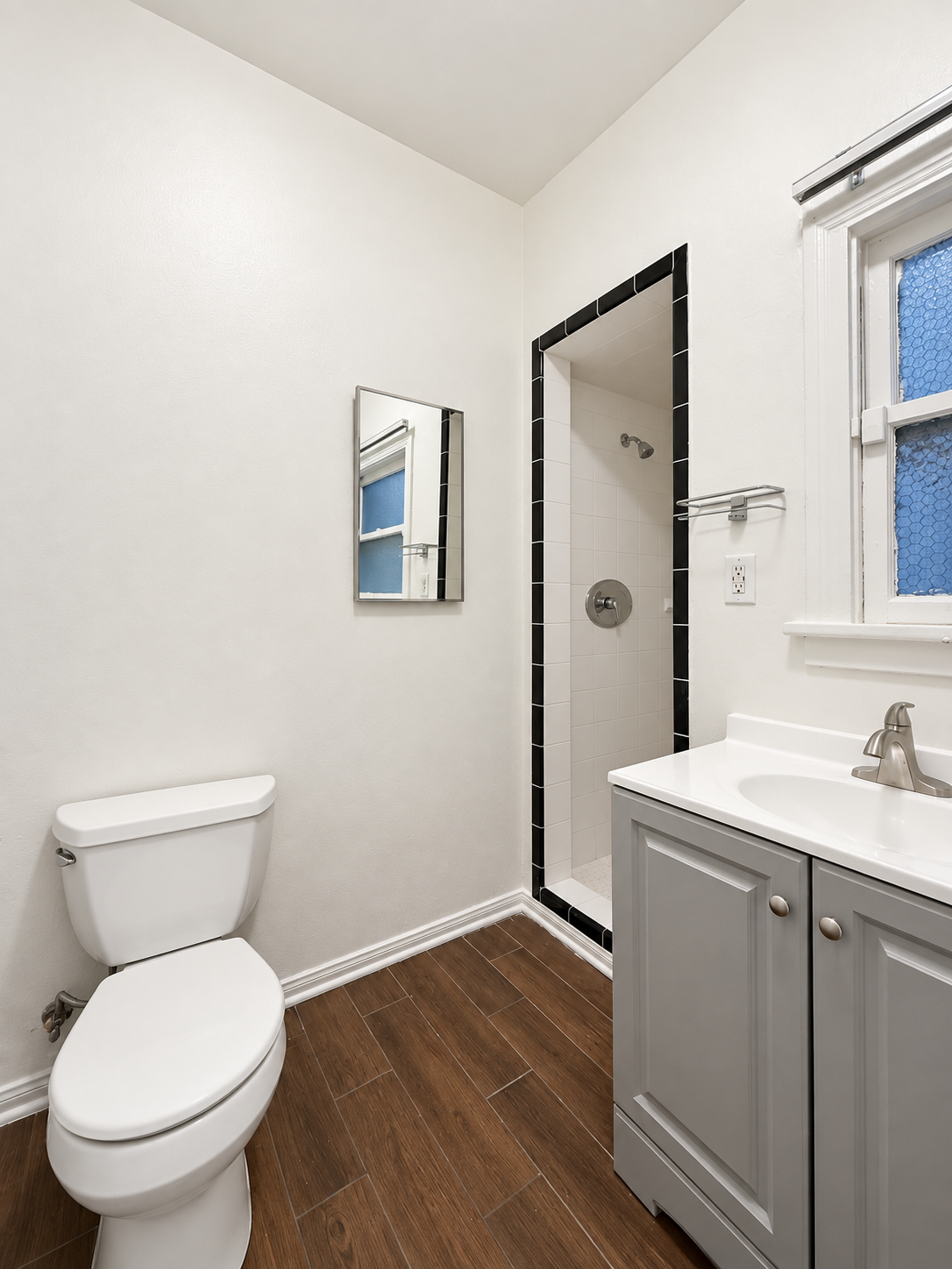 2 bedroom apartment, pet friendly in 456 N Orange Grove Ave, Los Angeles, CA 90036 — photo 9
