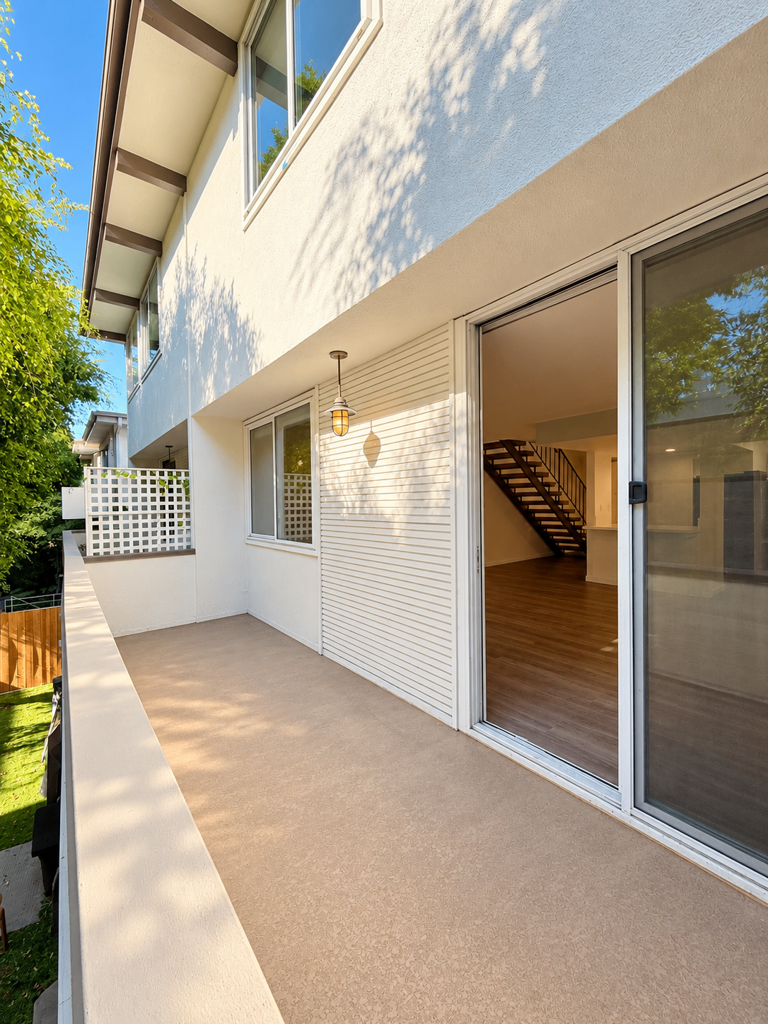 2 bedroom apartment with balcony, pet friendly in 1615 Greenfield Ave, Unit 11 Los Angeles, CA 90025 — photo 10