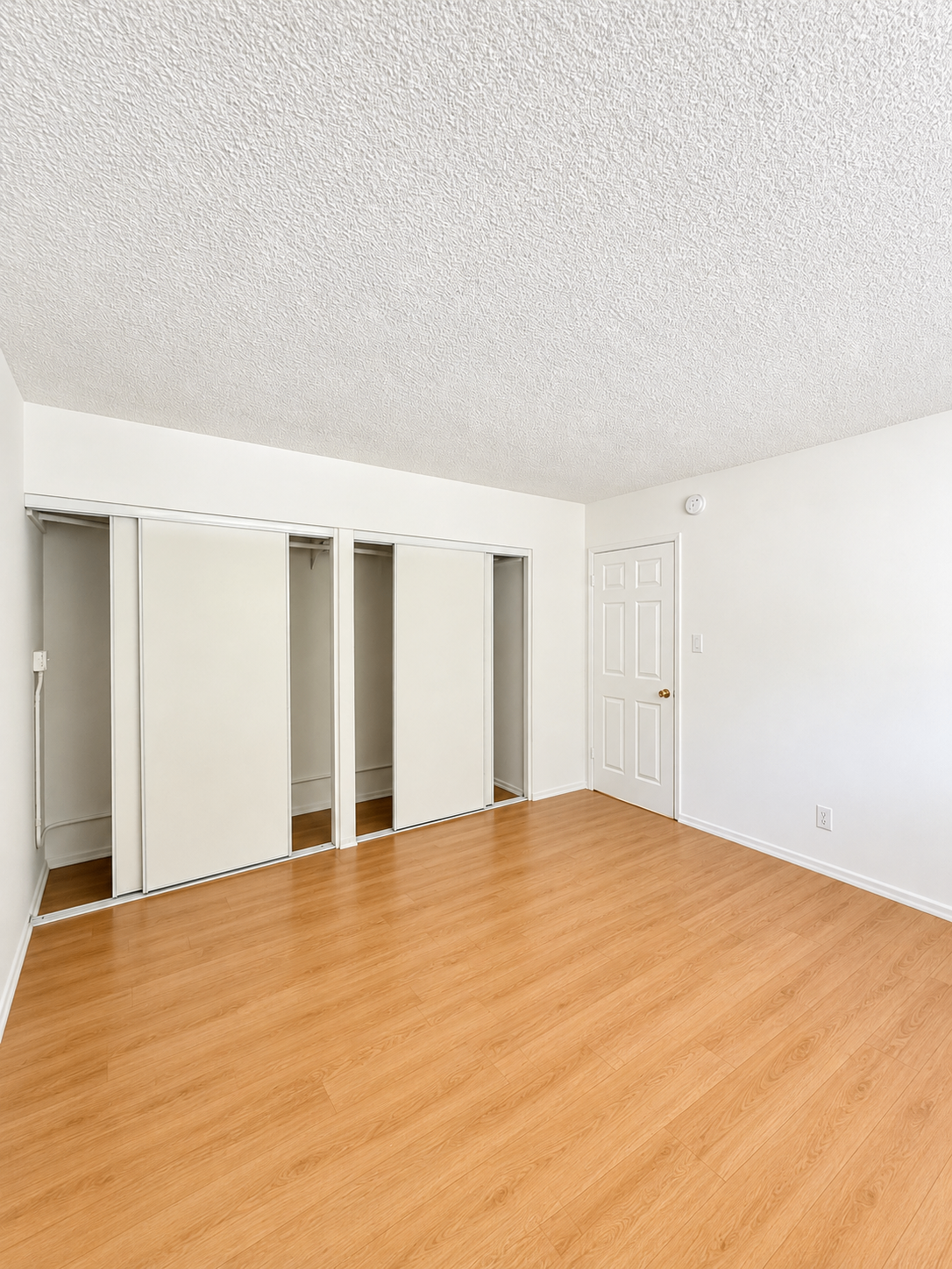 1 bedroom apartment with balcony, pet friendly in 1270 Ozeta Terrace, Unit 4 West Hollywood, CA 90069 — photo 13