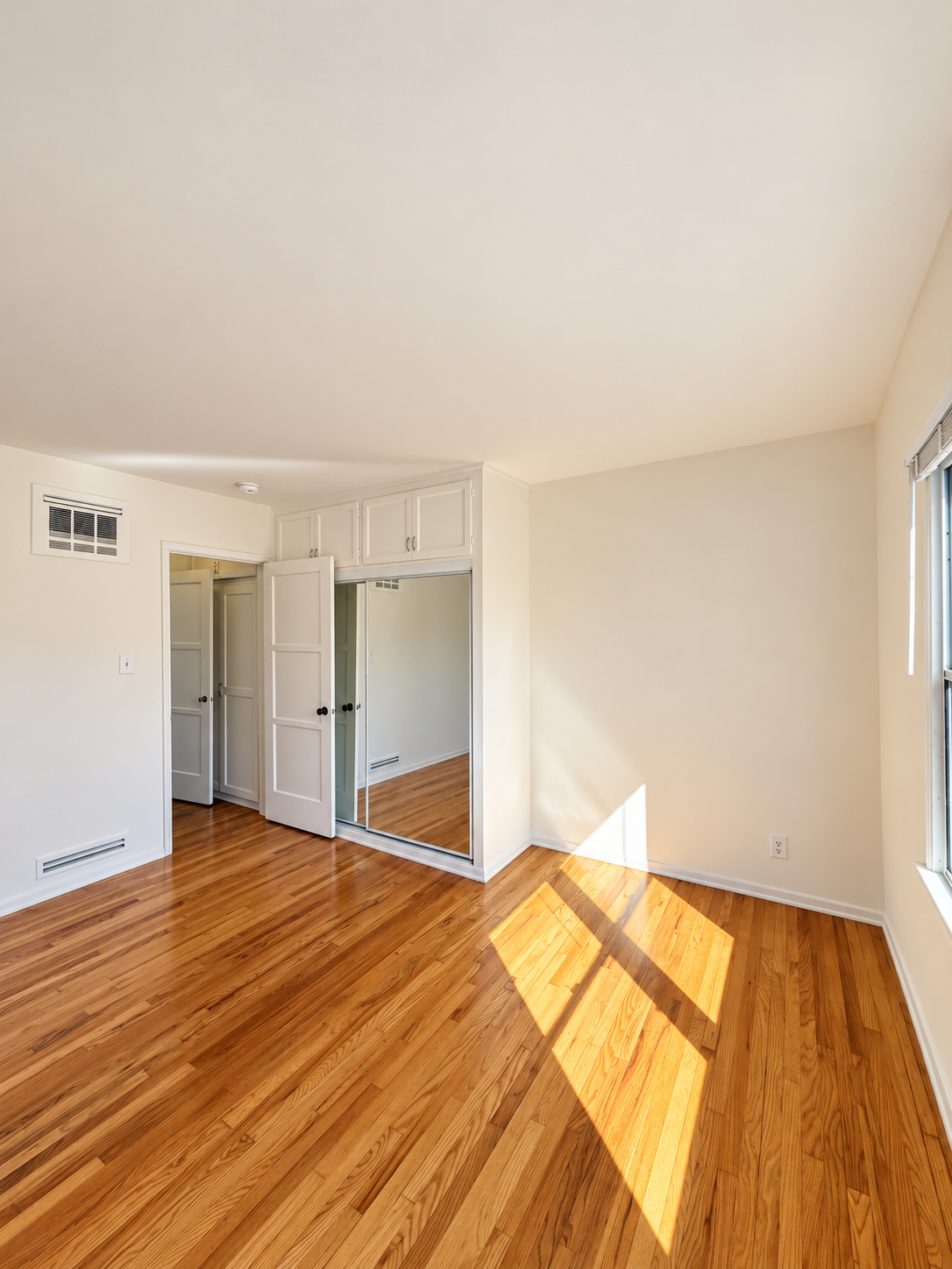 1 bedroom apartment, pet friendly in 1416 N Gardner St, Unit 3 Los Angeles, CA 90046 — photo 11