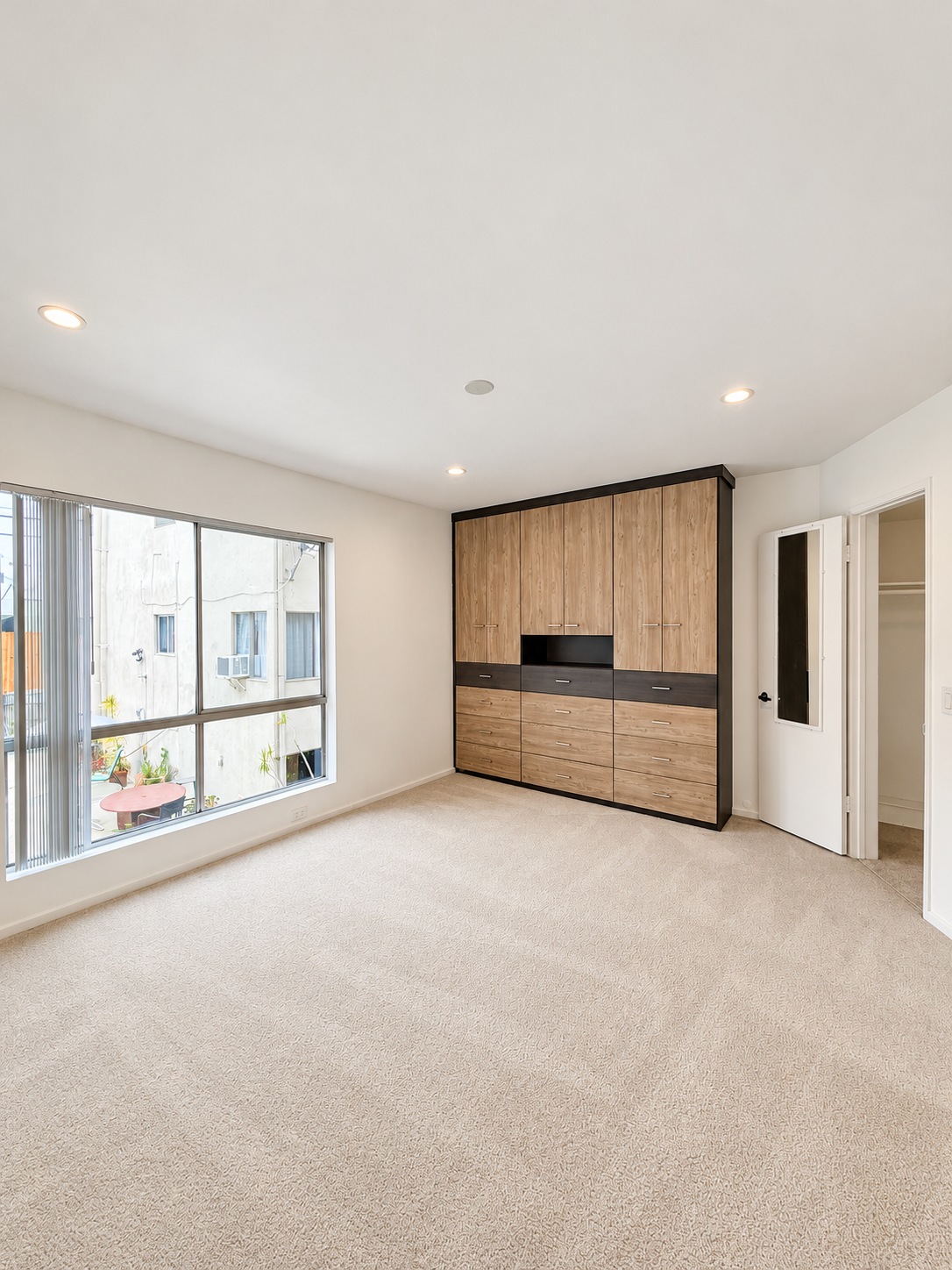 1 bedroom apartment with balcony and pool, pet friendly in 1023 Hancock Ave, Unit 212 West Hollywood, CA 90069 — photo 8