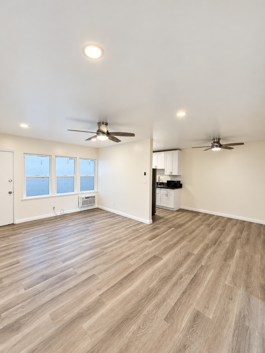1 bedroom apartment, pet friendly in 7534 Norton Ave, Unit 2 West Hollywood, CA 90046 — photo 2