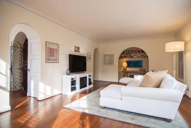 CHARMING 1 BED/ 1 BATH APARTMENT FOR RENT IN WESTCHESTER LA - Property Image 1