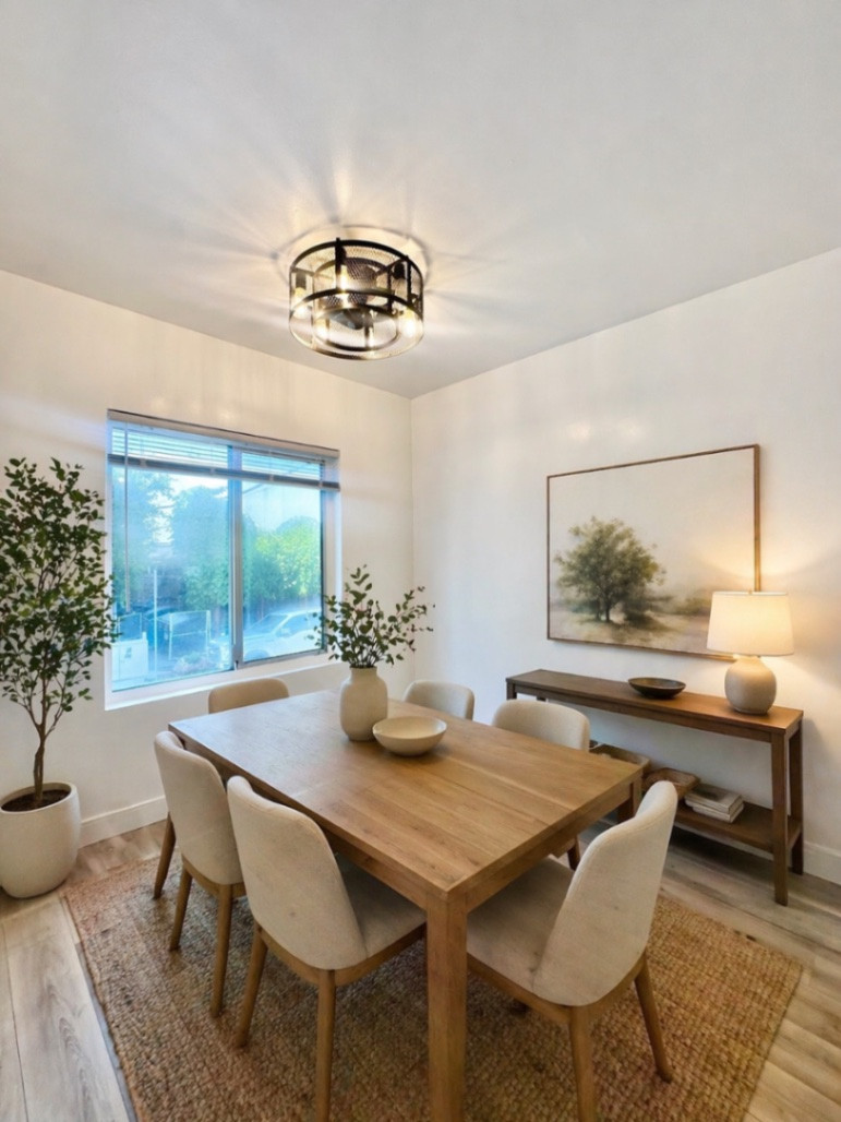 BRIGHT West Hollywood Studio w/ Stainless Steel + Hardwood - Property Image 1