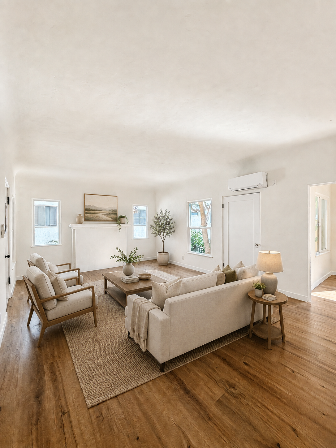 🌊🔥 Prime Santa Monica 1BR — NEW Remodel + In-Unit W/D hookups! 🔥🌊 - Property Image 1