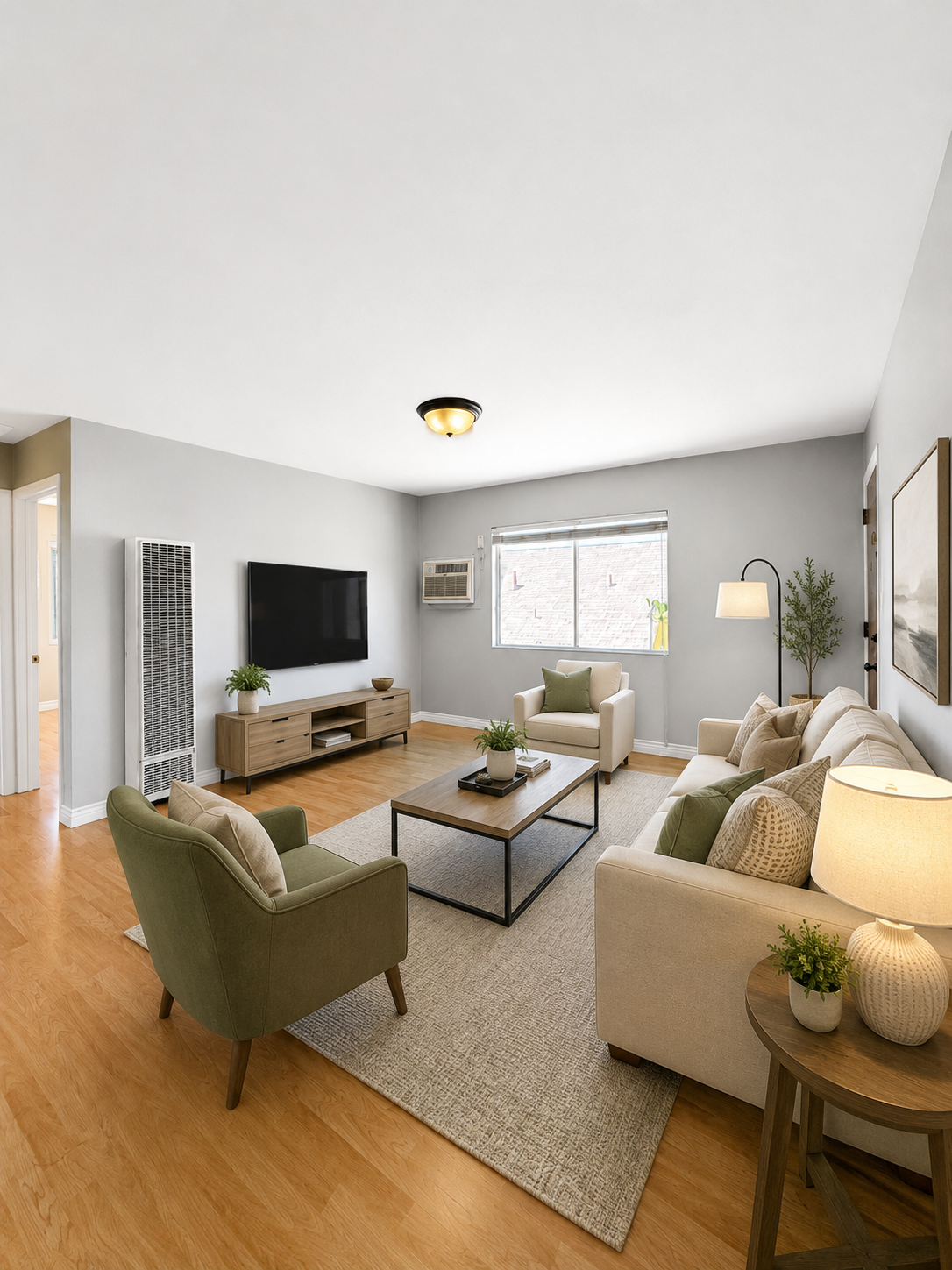 🔥 CRAZY LOW RENT!! Silver Lake 2BR — 2x Car Parking + VIEWS! 🔥 - Property Image 1